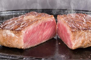 牛肉サミット　で第一位！松阪牛ステーキ