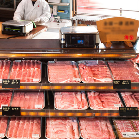 Matsusaka beef of the butcher's shop specialized in Matsusaka beef