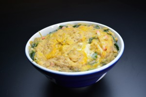 玉子丼　５５０円